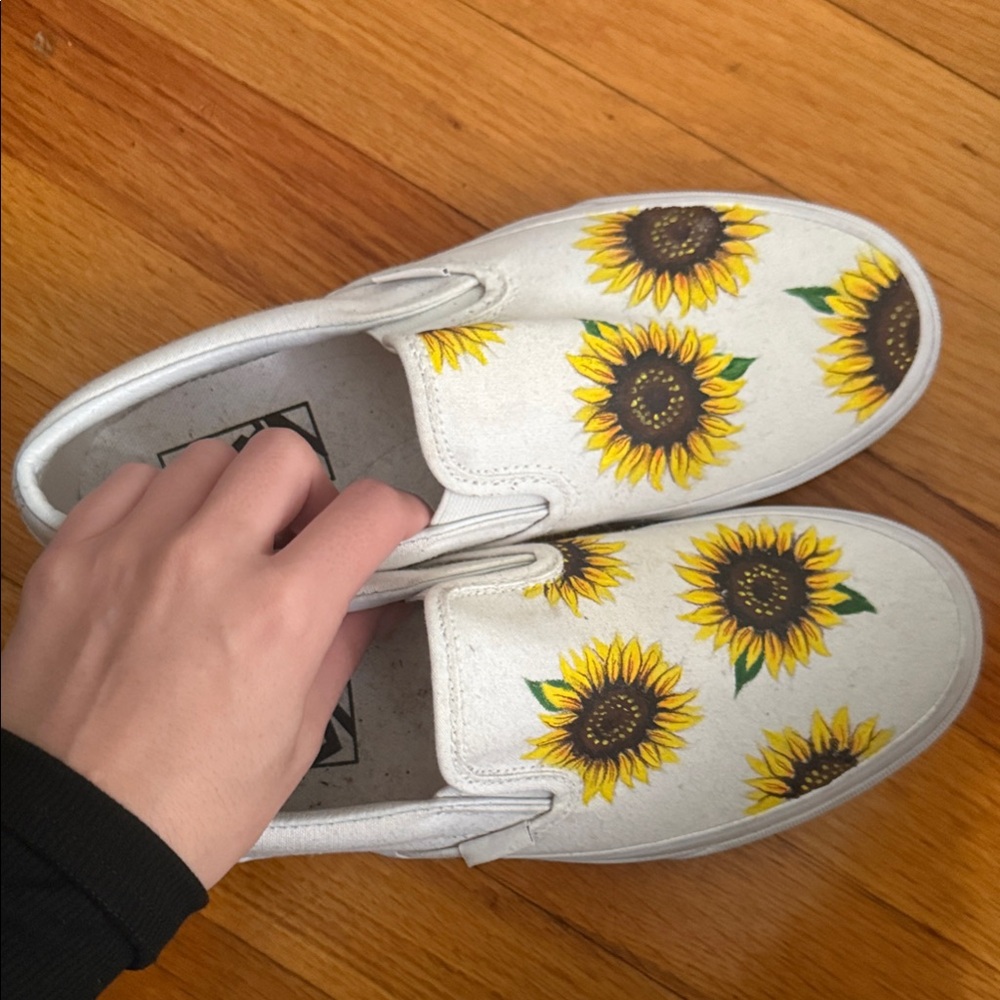 Vans White Slip-On Shoes with Sunflower Design